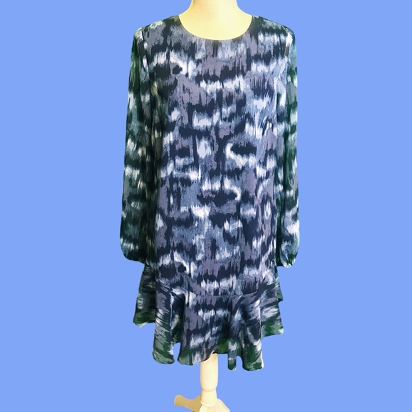 BCBGMaxAzria Dresses & Skirts - BCBGMaxAzria Ikat Print Chiffon Ruffled Hem Dress in “Pacific Blue Cloud” Size S